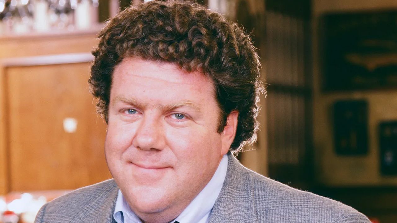 Oyuncu George Wendt hayatını kaybetti Oyuncu George Wendt hayatını kaybetti