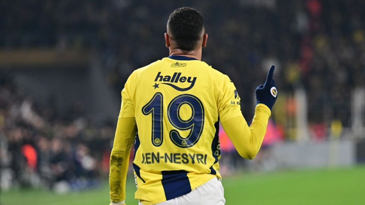 Fenerbahçe'de En-Nesyri için ayrılık kararı! Bonservis bedeli belli oldu Fenerbahçe'de En-Nesyri için ayrılık kararı! Bonservis bedeli belli oldu