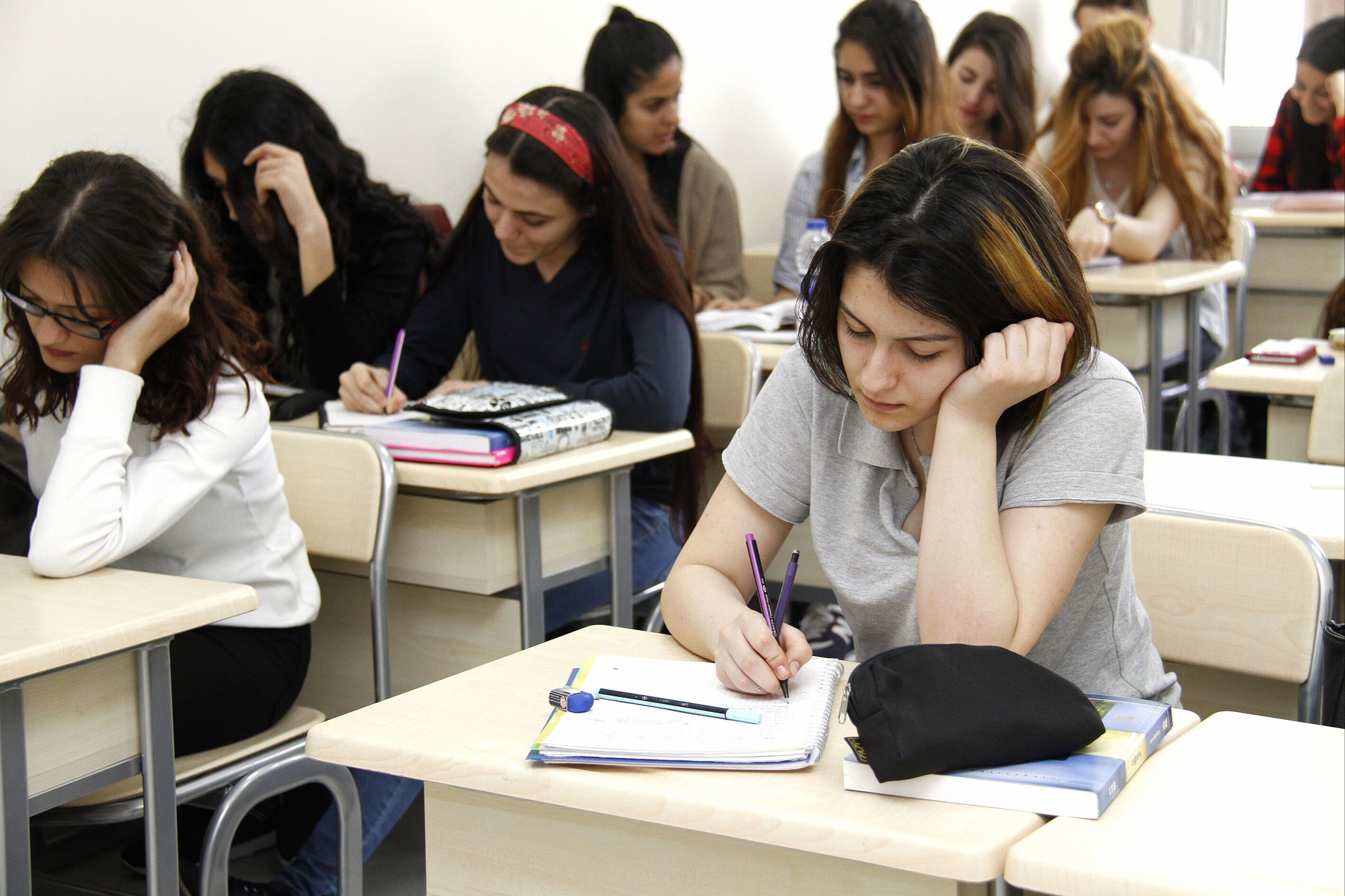 İngiltere'de çarpıcı sosyal medya araştırması: Gençlerin yüzde 70'i daha kötü hissediyor! - 2. Resim