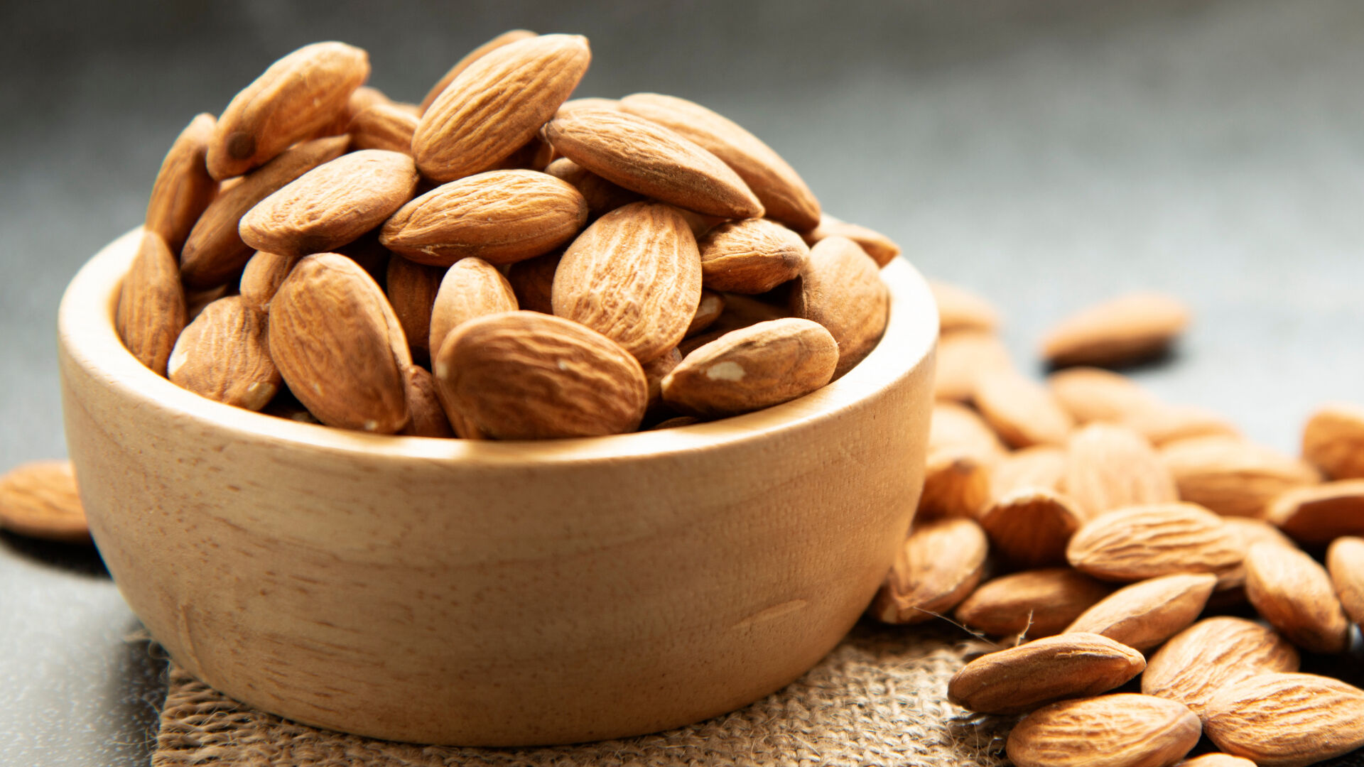 Kolesterolü anında düşürüyor! Bir avuç tüketince kolesterolü düşüren o yiyecek - 1. Resim