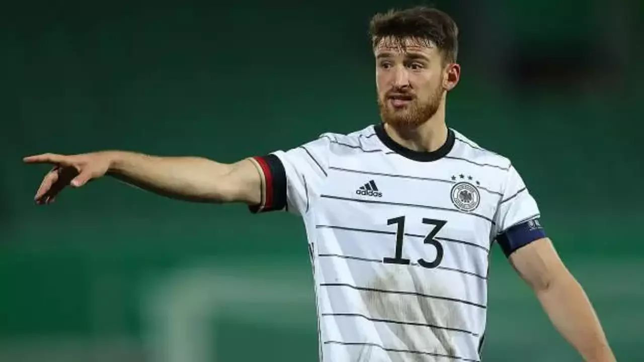 Salih Özcan atağı! Beşiktaş, millî futbolcu için girişimlere başladı Salih Özcan atağı! Beşiktaş, millî futbolcu için girişimlere başladı