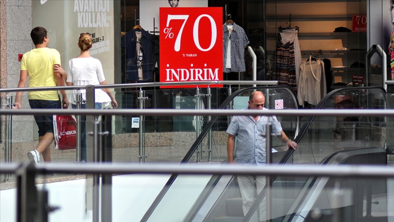 Ticaret Bakanlığı'nın önlemine markalardan 'ikinci ürün' hamlesi: Etiket düzeldi, taktik değişti! Ticaret Bakanlığı'nın önlemine markalardan 'ikinci ürün' hamlesi: Etiket düzeldi, taktik değişti!