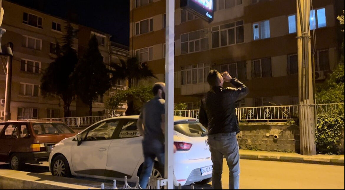 Yakalanan alkollü sürücüden akılalmaz hareket! Polisi bile şaşkına çevirdi - 2. Resim