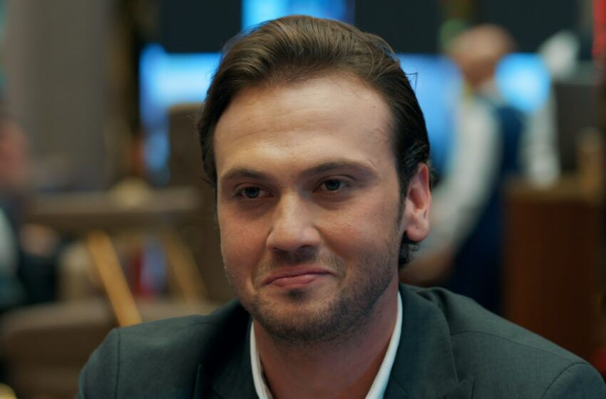 Aras Bulut İynemli İstanbul'un gözde yerinden villa aldı! Fiyatını duyanlar kulaklarına inanamadı: Komşusu da sürpriz bir isim oldu Aras Bulut İynemli İstanbul'un gözde yerinden villa aldı! Fiyatını duyanlar kulaklarına inanamadı: Komşusu da sürpriz bir isim oldu - 2. Resim