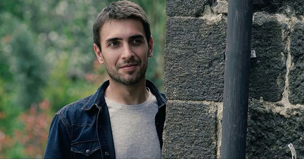 Çift Kişilik Oda'nın Kaan'ı Ulaş Tuna Astepe kimdir, kaç yaşında, nereli? Sen Anlat Karadeniz'in yıldızıydı! Çift Kişilik Oda'nın Kaan'ı Ulaş Tuna Astepe kimdir, kaç yaşında, nereli? Sen Anlat Karadeniz'in yıldızıydı! - 1. Resim