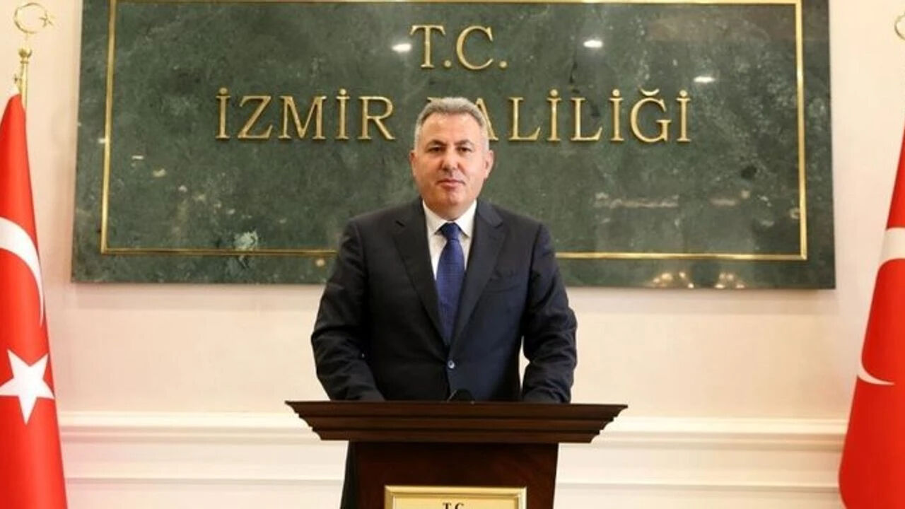 Ege Denizi depremi sonrası yıkılan bina oldu mu? İzmir ve Muğla valisi açıklamada bulundu - 1. Resim