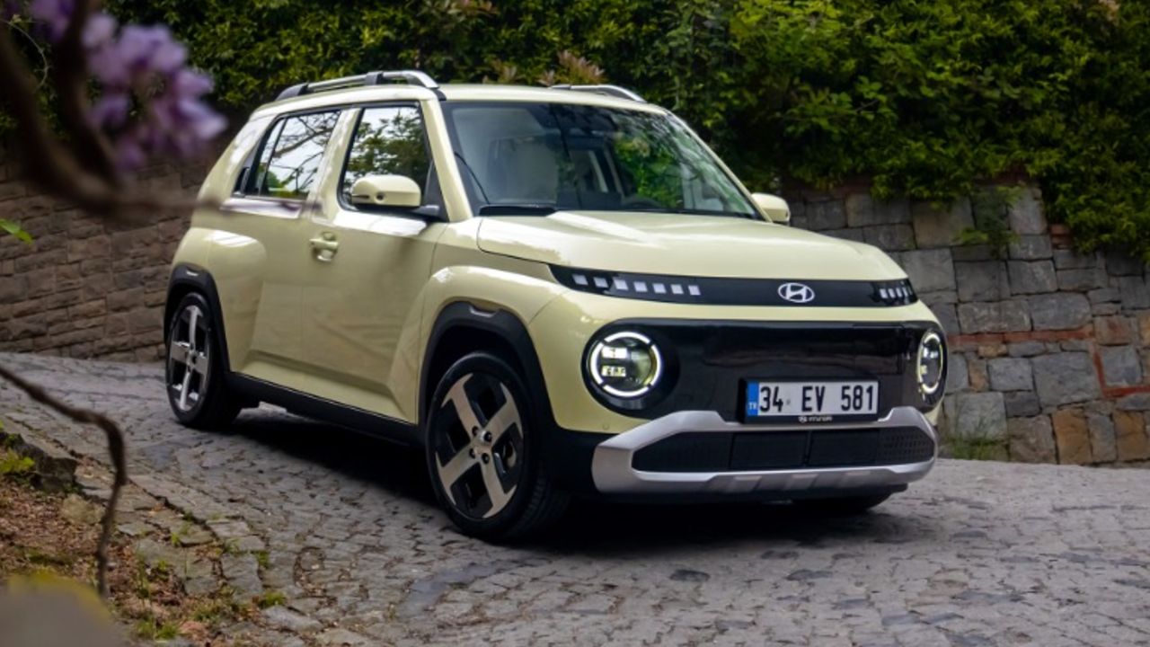 Hyundai INSTER’ın fiyatı belli oldu! İşte yeni elektrikli SUV'un şarj süresi ve özellikleri Hyundai INSTER’ın fiyatı belli oldu! İşte yeni elektrikli SUV'un şarj süresi ve özellikleri