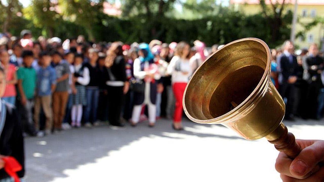 Okullar ne zaman kapanacak? 12 günlük bayram tatili iddiasına MEB'ten yaz tatili erkene çekilecek açıklaması! - 2. Resim