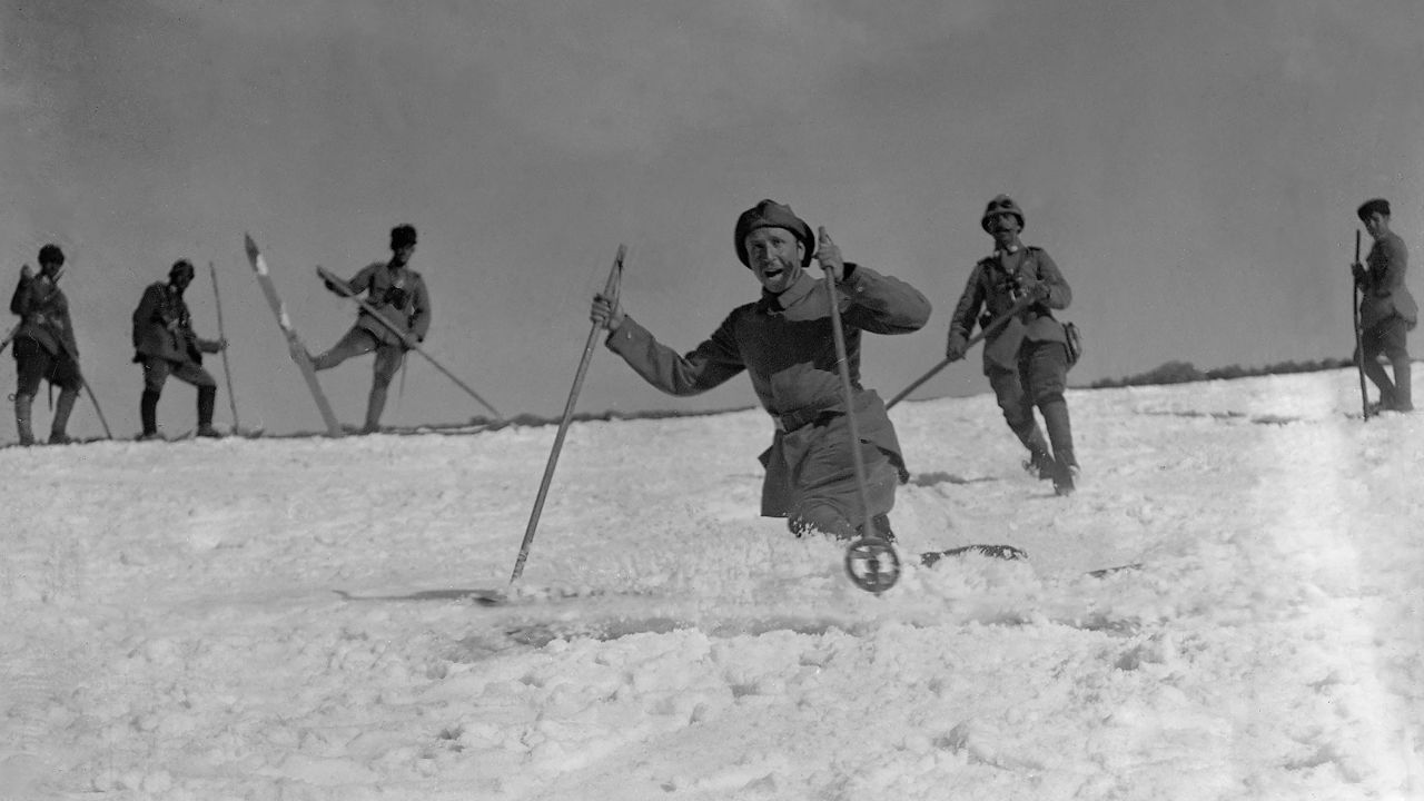 Tarihî kareler değişimi gösteriyor! Maceraperestin enstantaneleri sergilenecek Tarihî kareler değişimi gösteriyor! Maceraperestin enstantaneleri sergilenecek