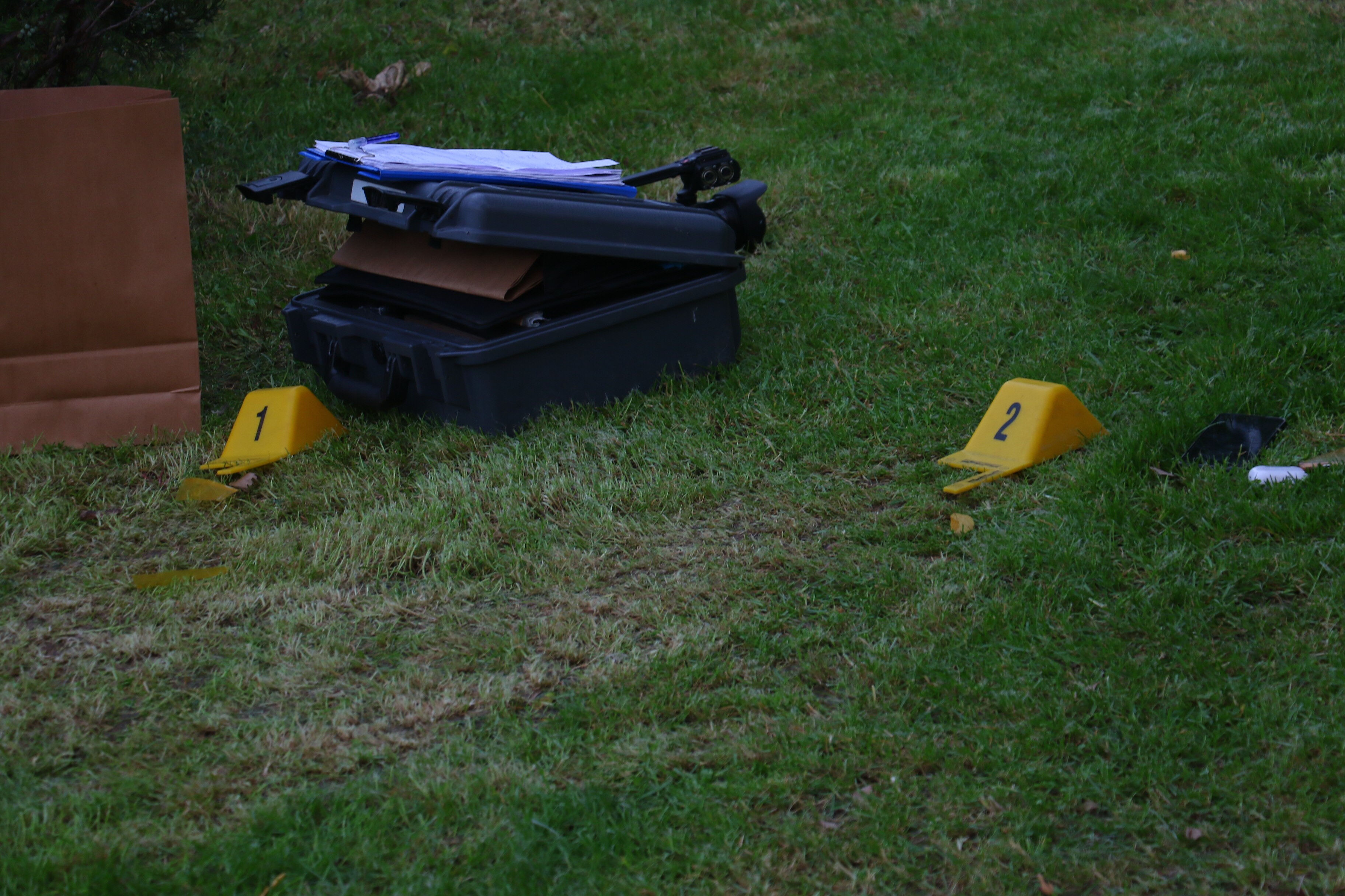 TBMM önünde silah sesleri! Defalarca kez ateş açtı TBMM önünde silah sesleri! Defalarca kez ateş açtı - 3. Resim