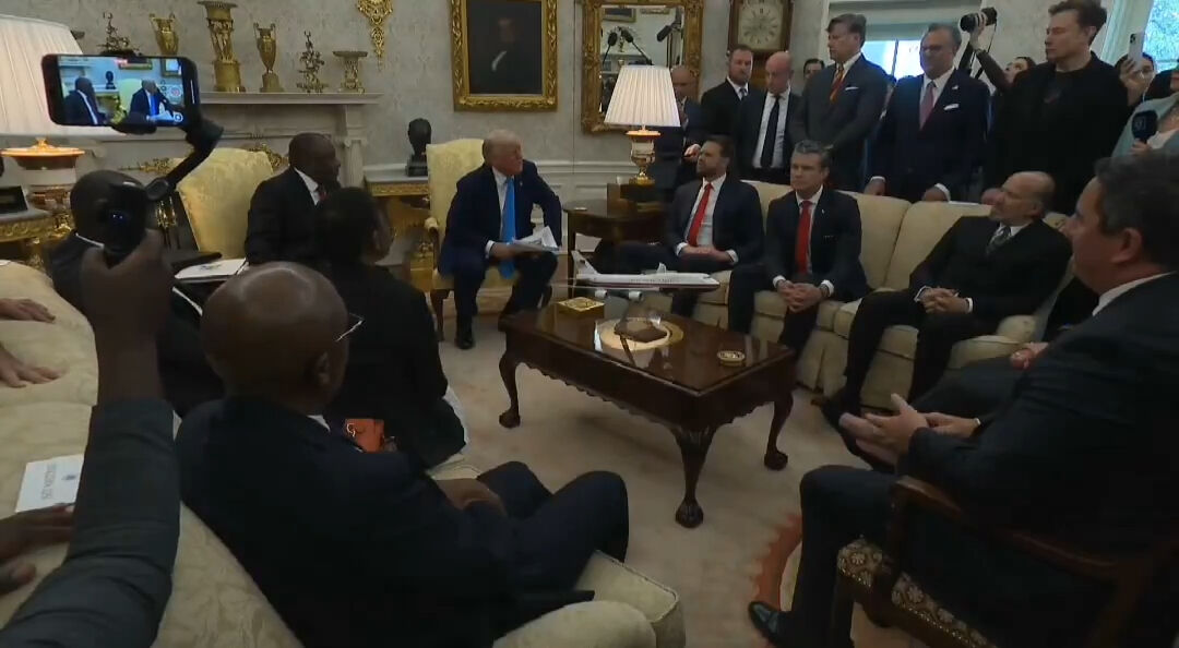 Trump'ı çileden çıkartan soru! Gazeteciyi azarlayarak kovdu - 1. Resim