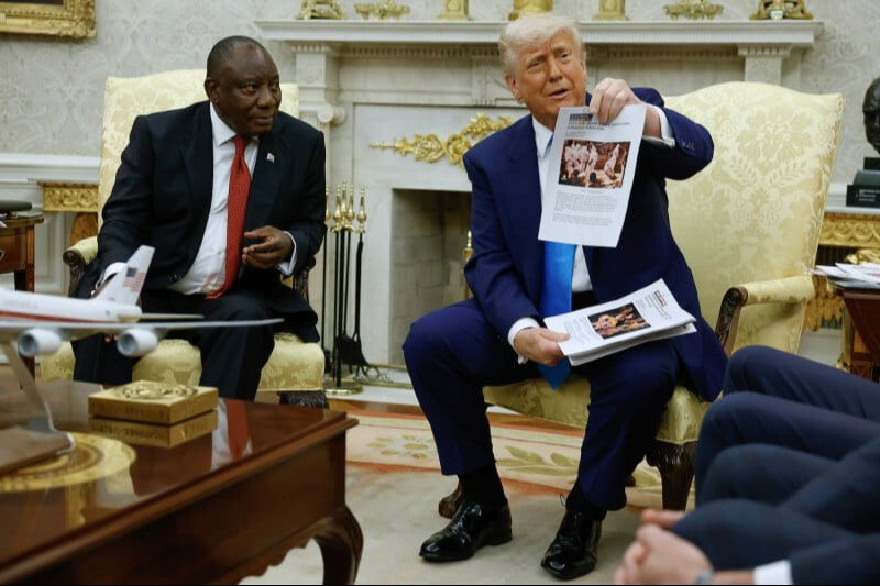 Trump’tan Oval Ofis’te Güney Afrika Başkanı Ramaphosa'ya “soykırım” tuzağı - 1. Resim