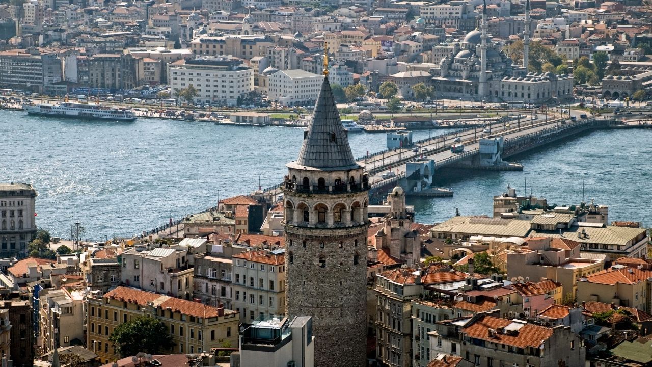 Turistler sıraladı: Dünyanın en sevilen ülkeleri belli oldu, Türkiye de listede! Turistler sıraladı: Dünyanın en sevilen ülkeleri belli oldu, Türkiye de listede!
