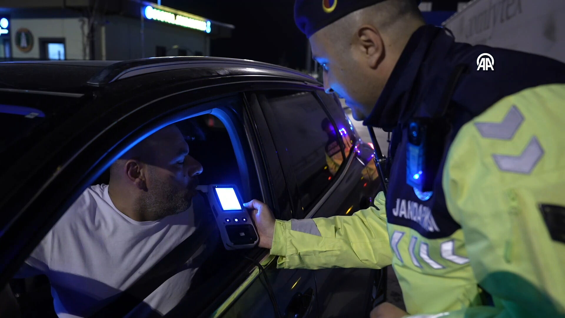 Yapay zeka destekli radarlar, yüz tanıma sistemi! Yollar havadan ve karadan denetleniyor - 1. Resim