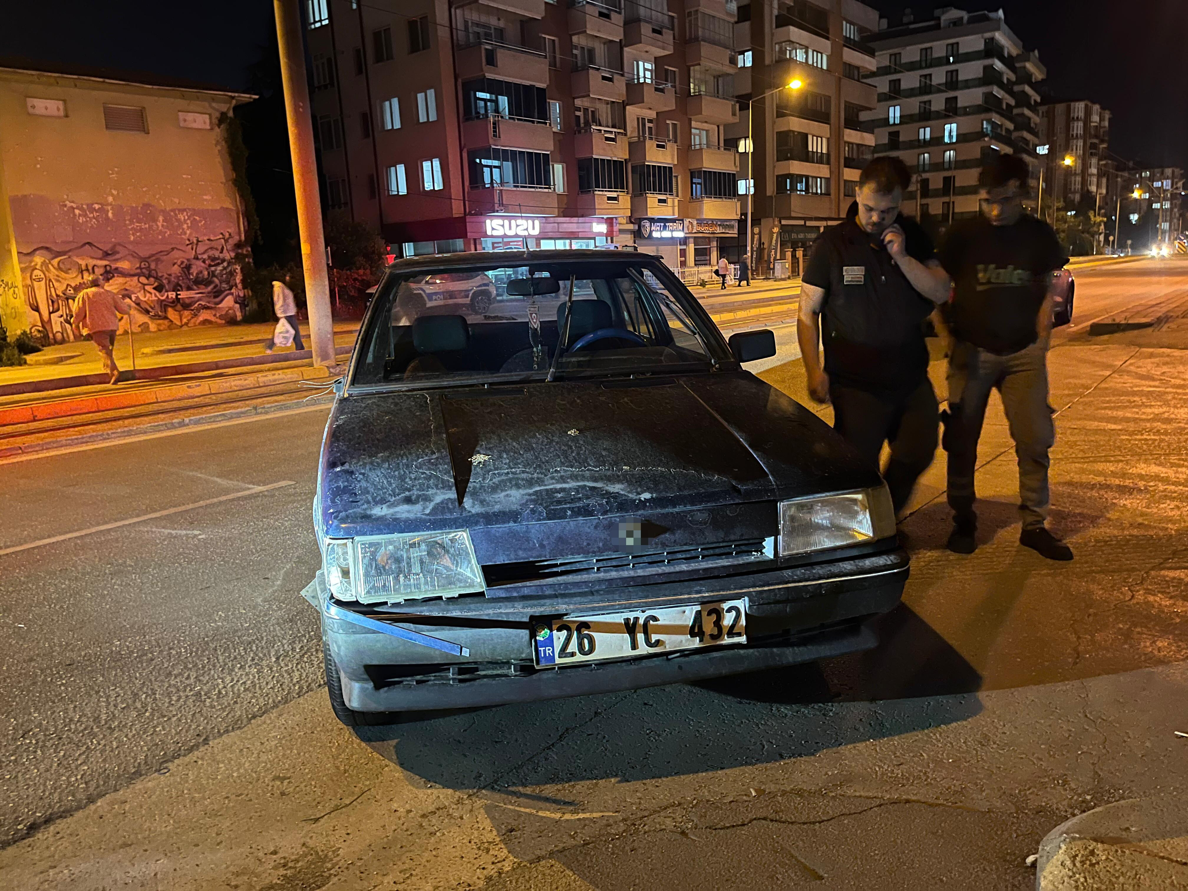 Baba, kaza yapıp kaçan alkollü oğluna ateş püskürdü: Boy var, akıl yok - 1. Resim