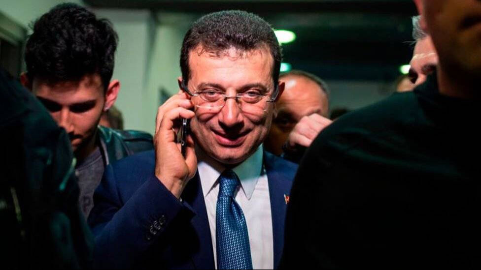 Ekrem İmamoğlu'nun sır gibi sakladığı telefon böyle bulundu! İmamoğlu şifreyi vermedi, özel ekip devrede - 1. Resim