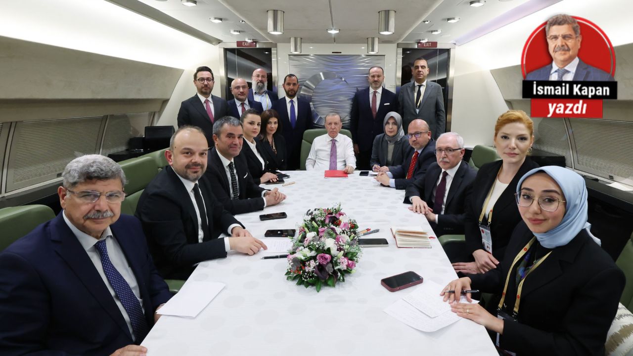 Erdoğan’dan Macaristan dönüşü uçakta önemli açıklamalar: İstikrarı yakaladık, erken seçim yok Erdoğan’dan Macaristan dönüşü uçakta önemli açıklamalar: İstikrarı yakaladık, erken seçim yok