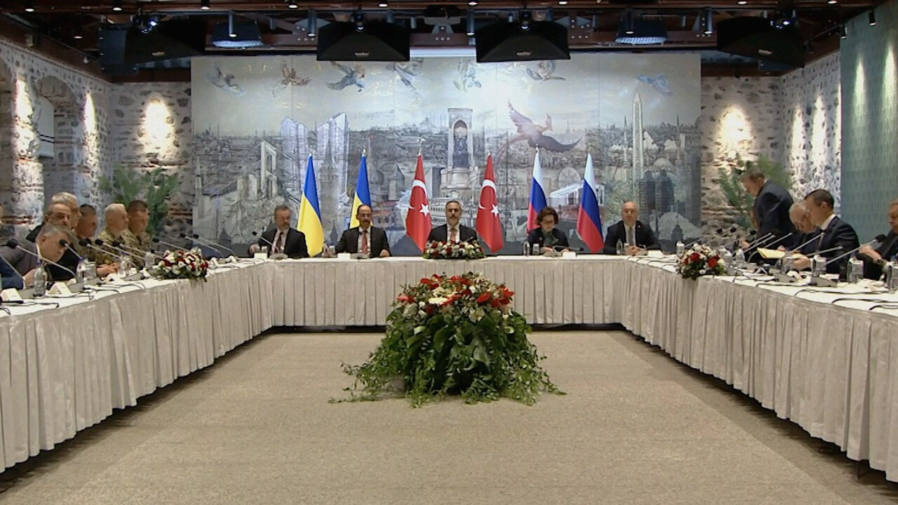 Kremlin'den dönüş sinyali: Ukrayna ile doğrudan görüşmeye hazırız!