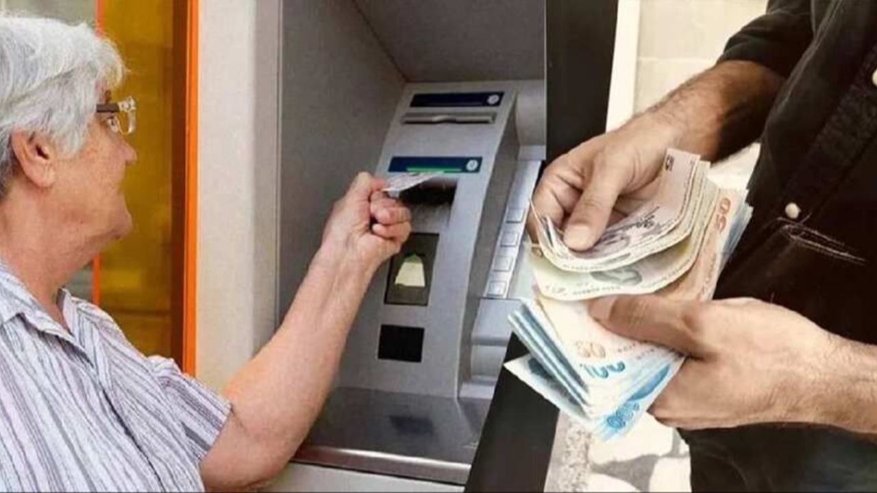 Maaşlar erken yatacak mı, bayramdan önce yatar mı? Bayram öncesi memur, emekli ve özel sektör maaş ödemeleri gündemde Maaşlar erken yatacak mı, bayramdan önce yatar mı? Bayram öncesi memur, emekli ve özel sektör maaş ödemeleri gündemde