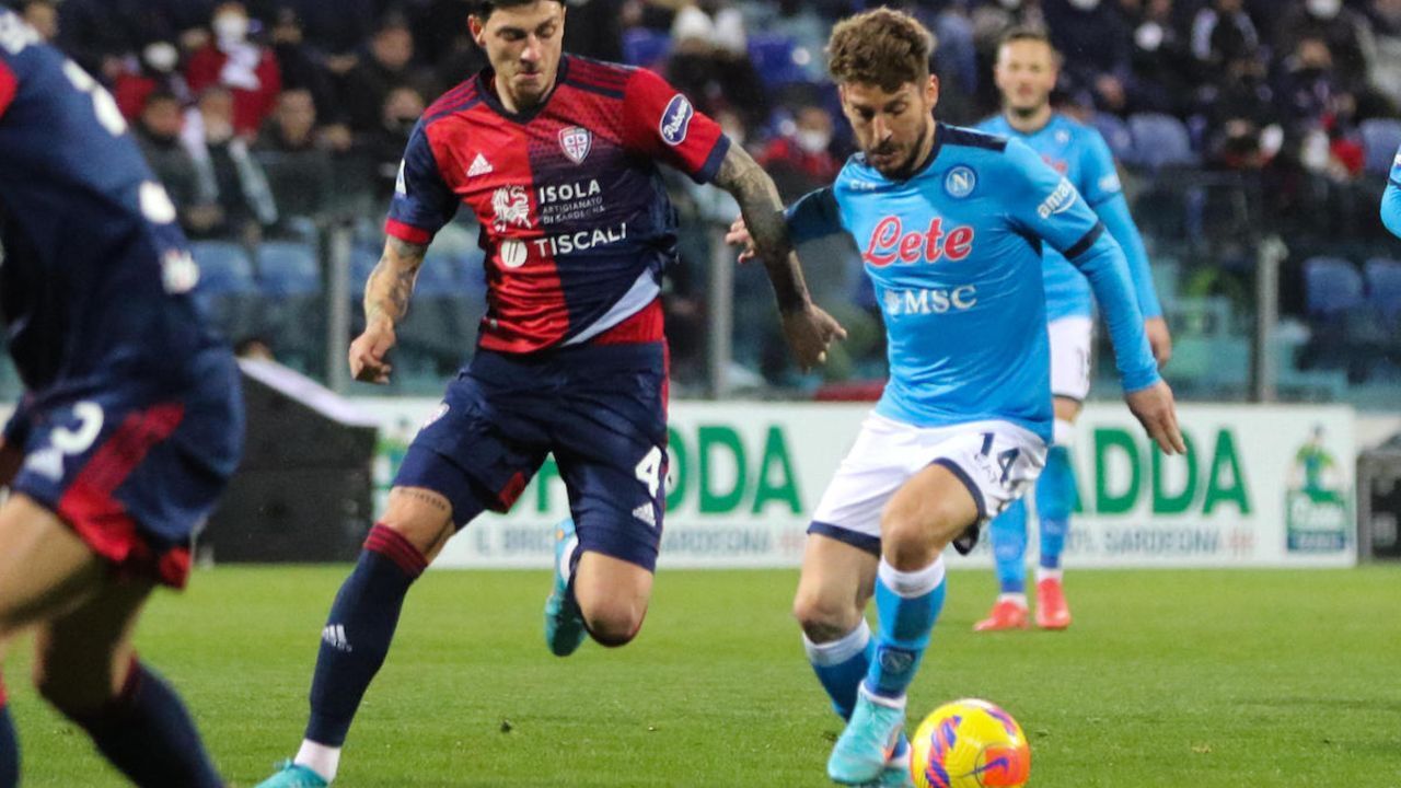 Napoli Cagliari hangi kanalda canlı yayınlanacak, saat kaçta? Muhtemel ilk 11 belli oldu! Napoli Cagliari hangi kanalda canlı yayınlanacak, saat kaçta? Muhtemel ilk 11 belli oldu!
