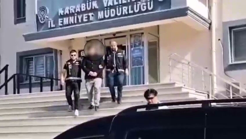 Oturduğu yerden tüm Türkiye'yi izledi! Çocukların müstehcen görüntüleri dahil 55 bin kayıt aldı - 2. Resim