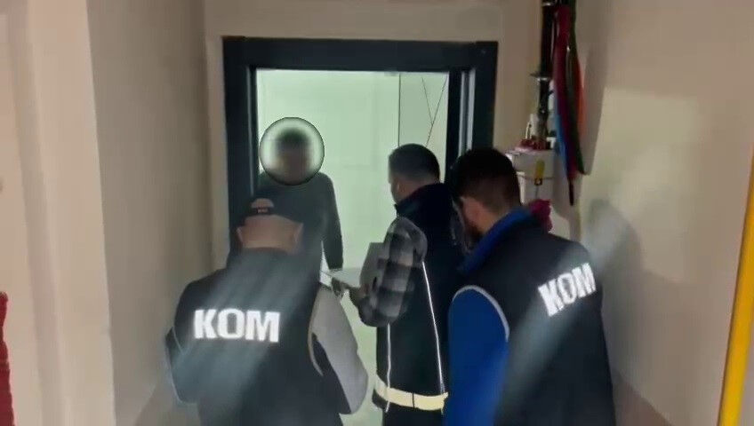 Oturduğu yerden tüm Türkiye'yi izledi! Çocukların müstehcen görüntüleri dahil 55 bin kayıt aldı - 3. Resim