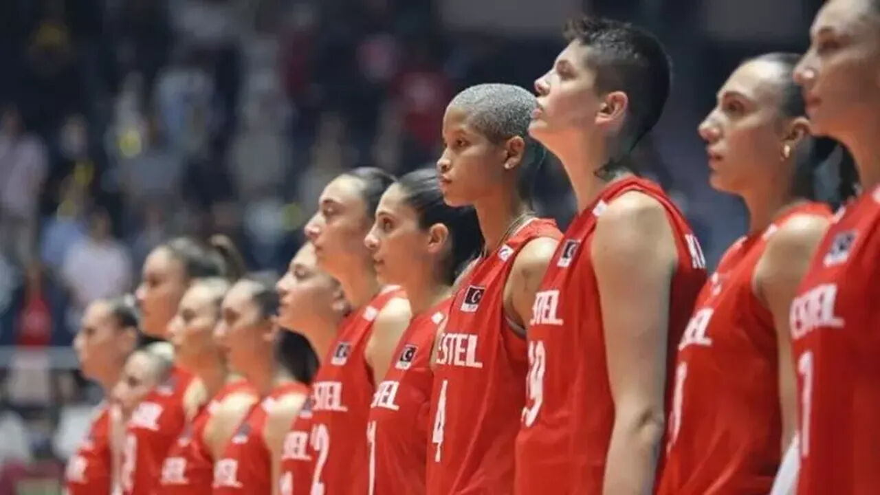 Türkiye - Hollanda voleybol maçı ne zaman, hangi kanalda yayınlanacak? Filenin Sultanları hazırlık maçına geri sayım başladı - 2. Resim