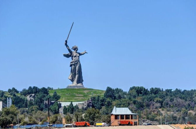 Ülke bu skandalla çalkalanıyor! İkonik heykelden insan cesedi çıktı - 1. Resim