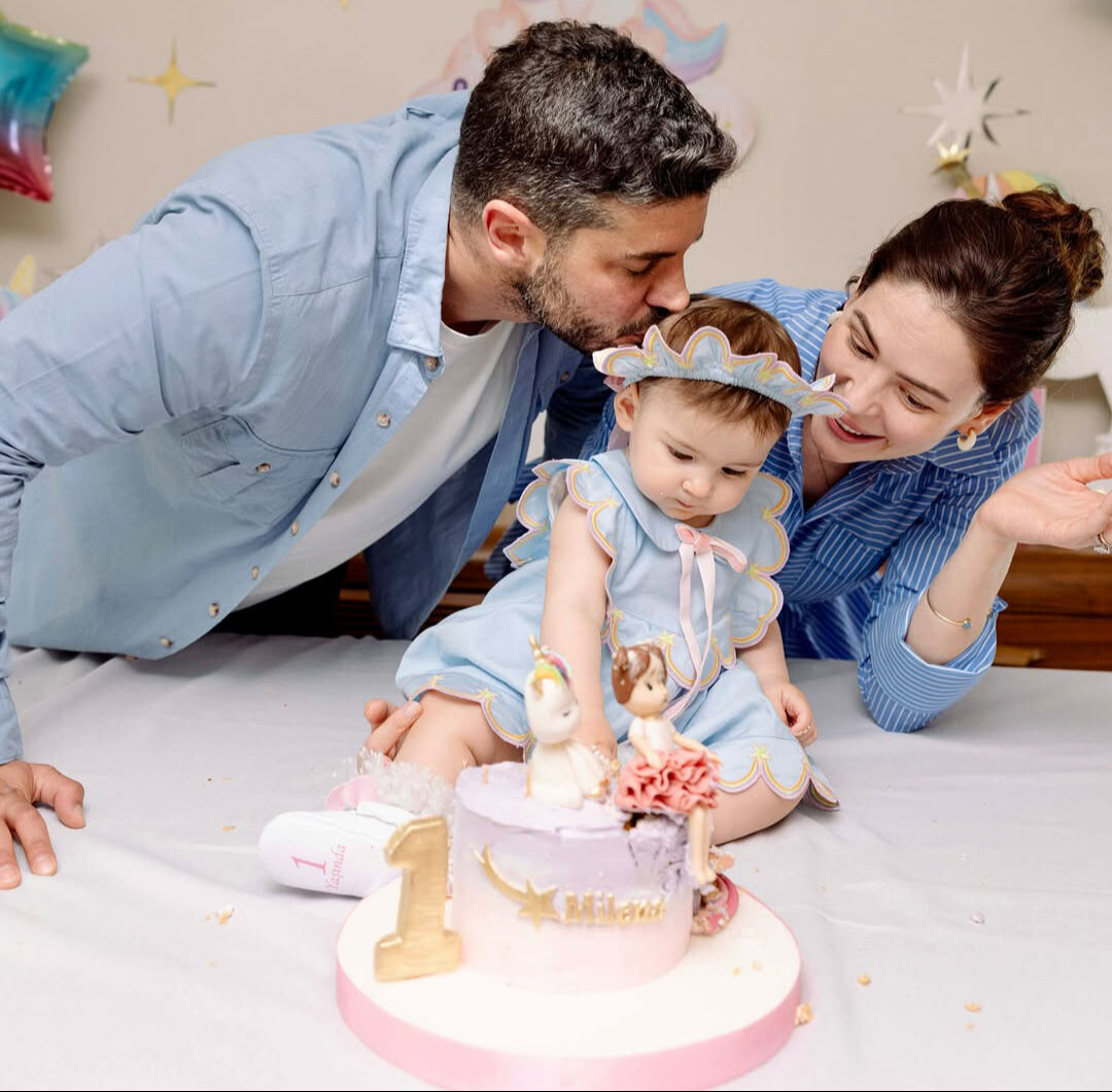Yıldız Çağrı Atiksoy kızı Mira Milena'nın yüzünü ilk kez gösterdi - 3. Resim