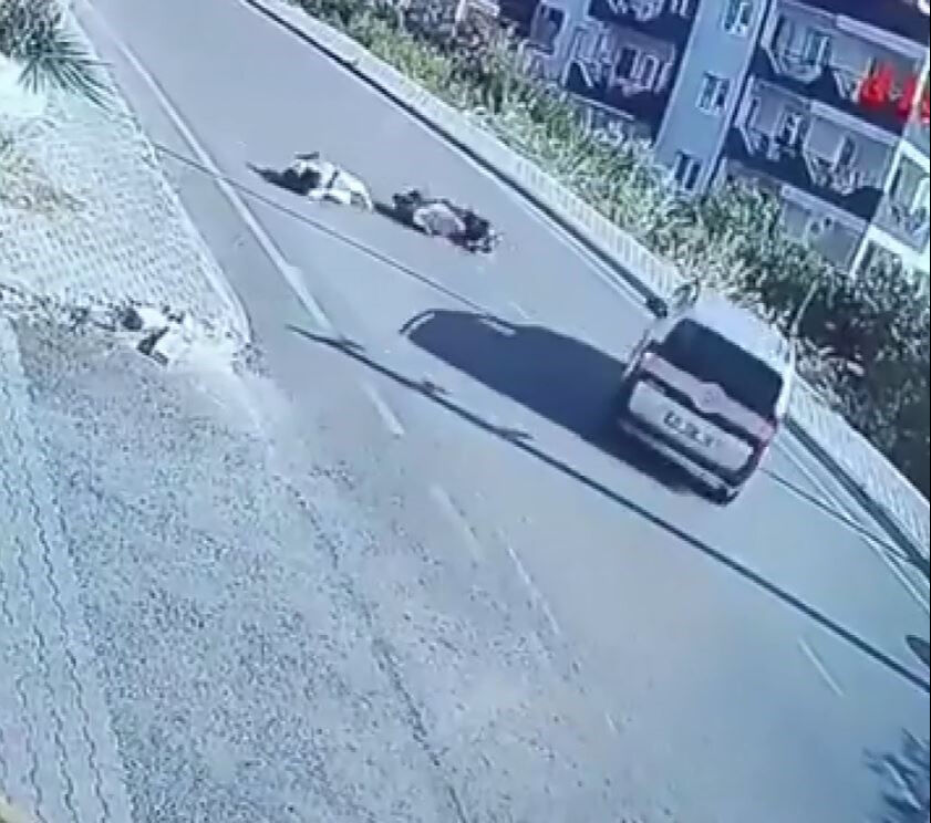 Aynı noktada 2 saat arayla yaşandı! Aydın'da ilginç kazalar silsilesi - 2. Resim