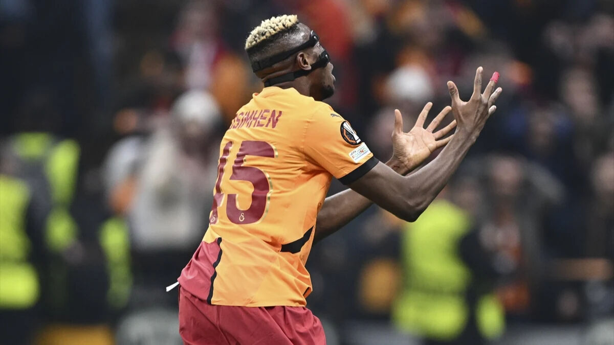 Galatasaray'dan Osimhen için net mesaj!