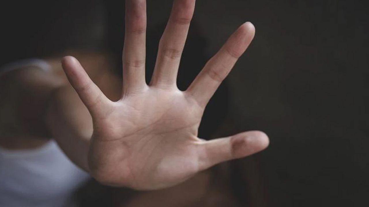 Kastamonu'da iğrenç olay! Yolda karşılaştığı çocuğu darbedip, cinsel tacizde bulunan sanığa hapis Kastamonu'da iğrenç olay! Yolda karşılaştığı çocuğu darbedip, cinsel tacizde bulunan sanığa hapis