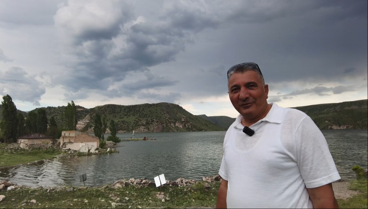 Sarıkamış'ta acı olay: Baraj kapıları kapatıldı, bir köy sular altında kaldı! Geriye sadece minare kaldı... - 3. Resim