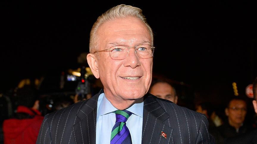 ABD'de tır şoförü olan Tolga Karel'den Uğur Dündar'a bomba cevap: