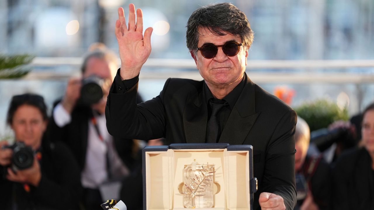 Cannes’da İranlı yönetmene ödül