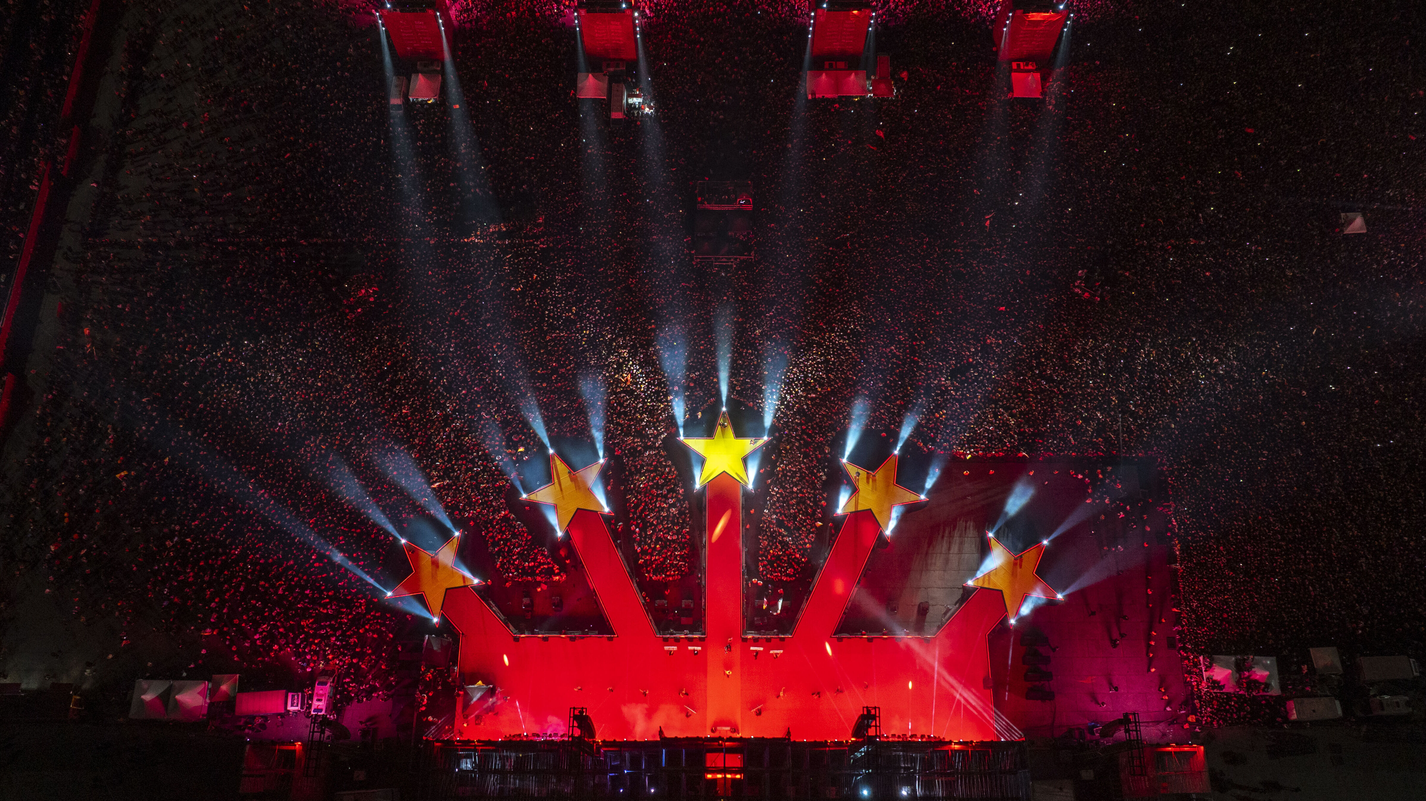 CANLI | Galatasaray kupasına kavuşuyor! İşte Yenikapı'dan son dakika gelişmeleri - 1. Resim