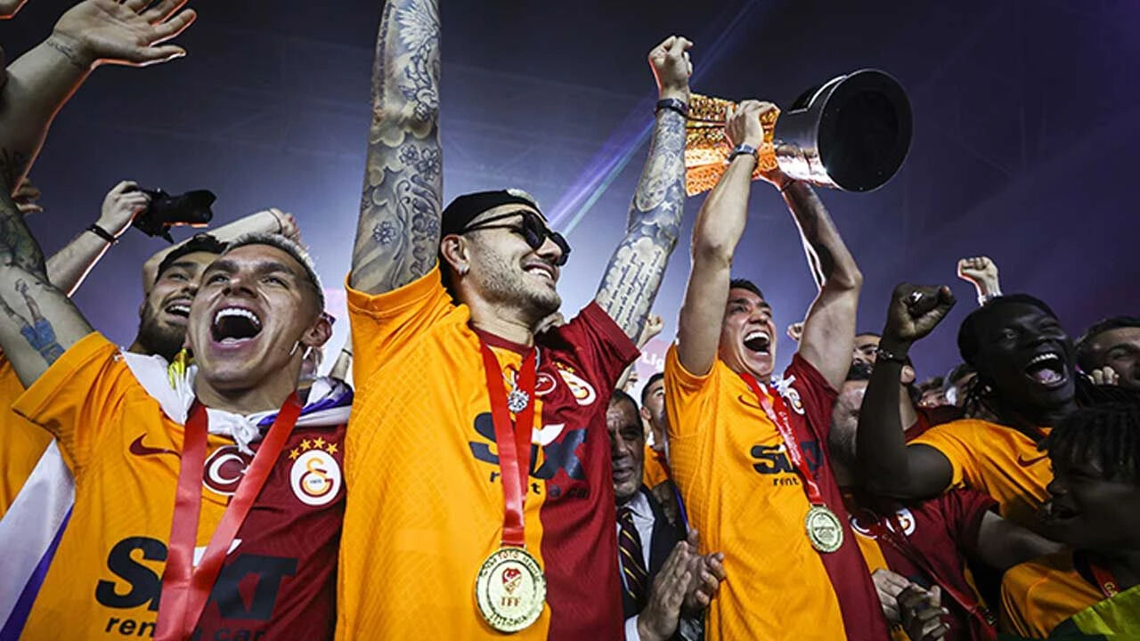 Galatasaray şampiyonluk kutlaması hangi kanalda yayınlanacak, ne zaman? Yenikapı kutlamasına saatler kaldı! - 3. Resim