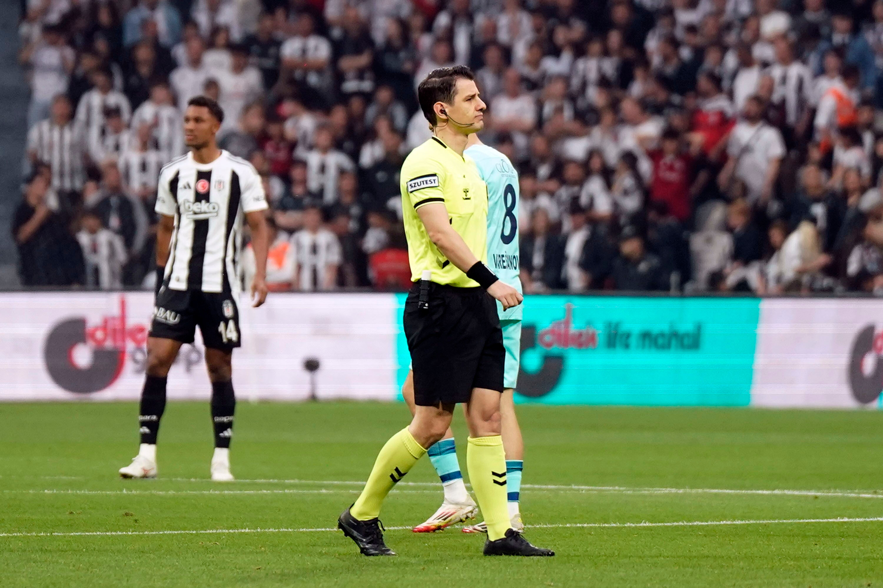 CANLI ANLATIM | Beşiktaş - Çaykur Rizespor - 1. Resim