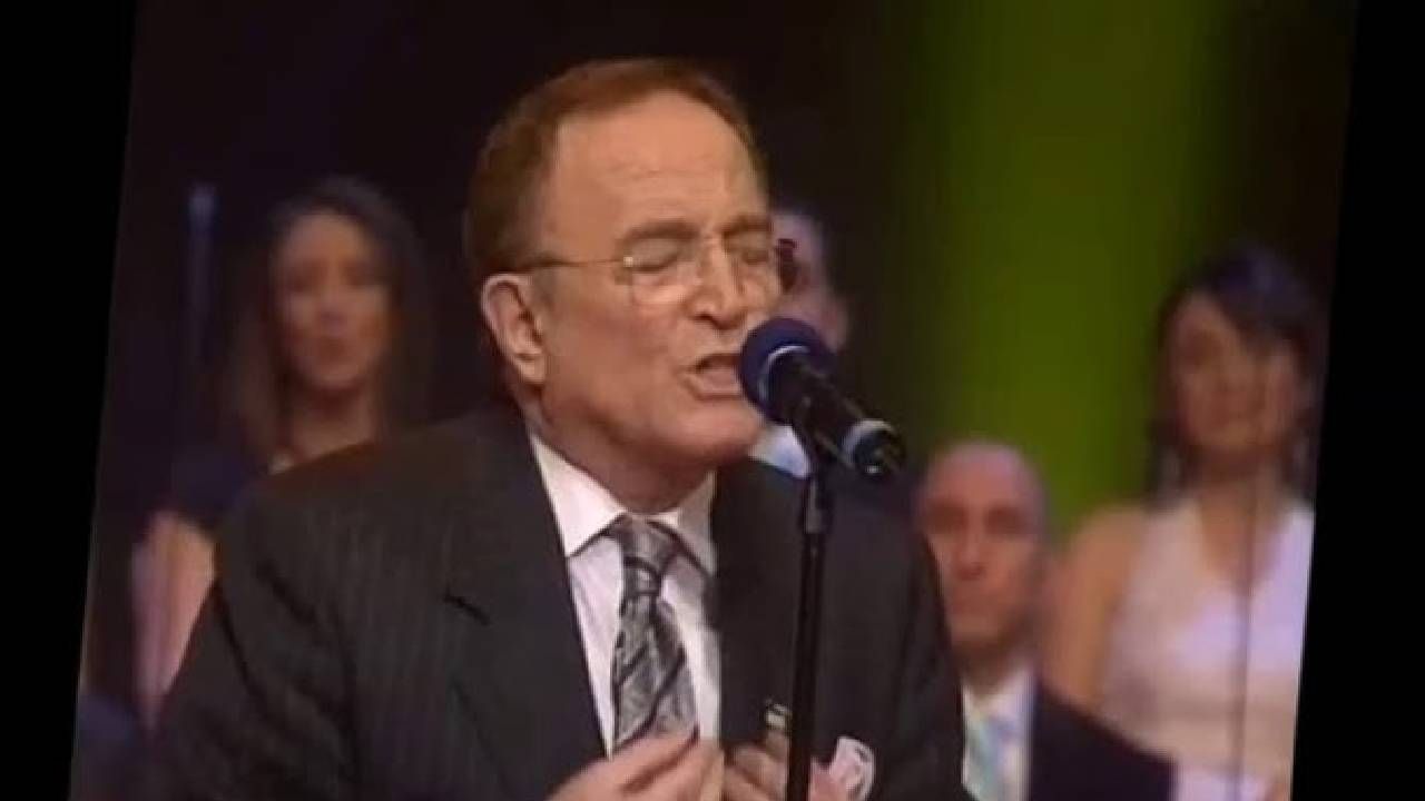 Türk sanat müziğinin önde gelen isimlerindendi... Kutlu Payaslı 89 yaşında hayatını kaybetti Türk sanat müziğinin önde gelen isimlerindendi... Kutlu Payaslı 89 yaşında hayatını kaybetti