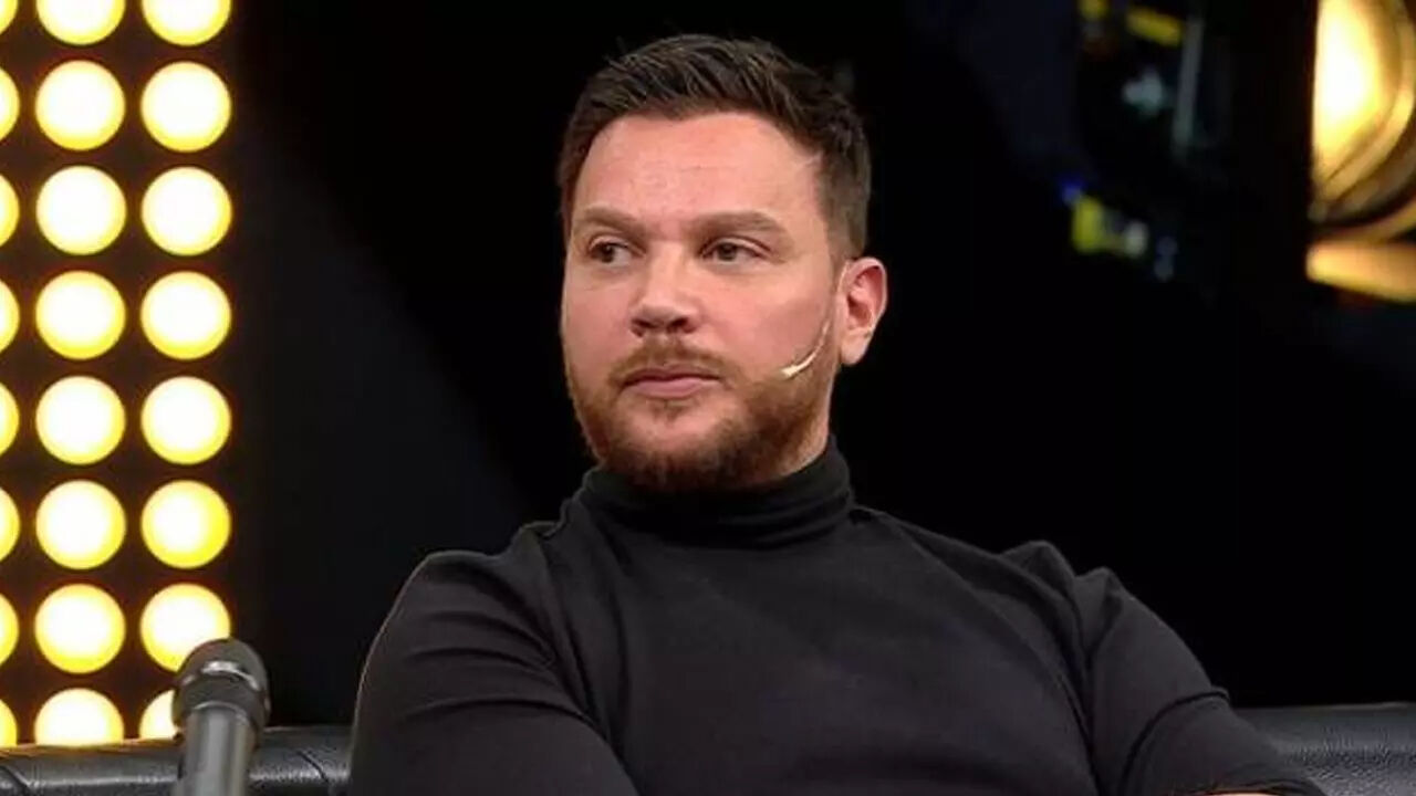 Yüzündeki değişim çok konuşulmuştu! Sinan Akçıl'dan estetik iddialarına cevap - 1. Resim