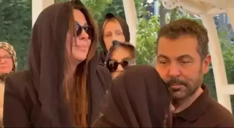 Acı haberi duyuran Aslı Hünel'in son paylaşımı herkesi ağlattı - 1. Resim