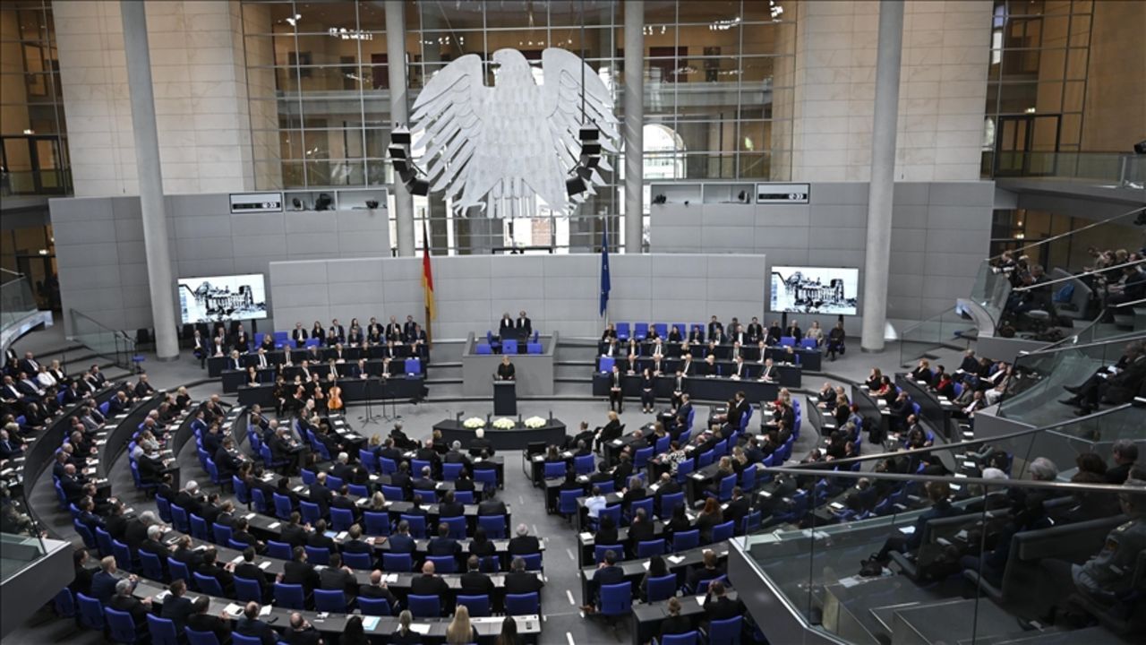 Alman vekillerden İsrail’e silah ambargosu çağrısı! "Soykırıma ortak olmayacağız" Alman vekillerden İsrail’e silah ambargosu çağrısı! "Soykırıma ortak olmayacağız"