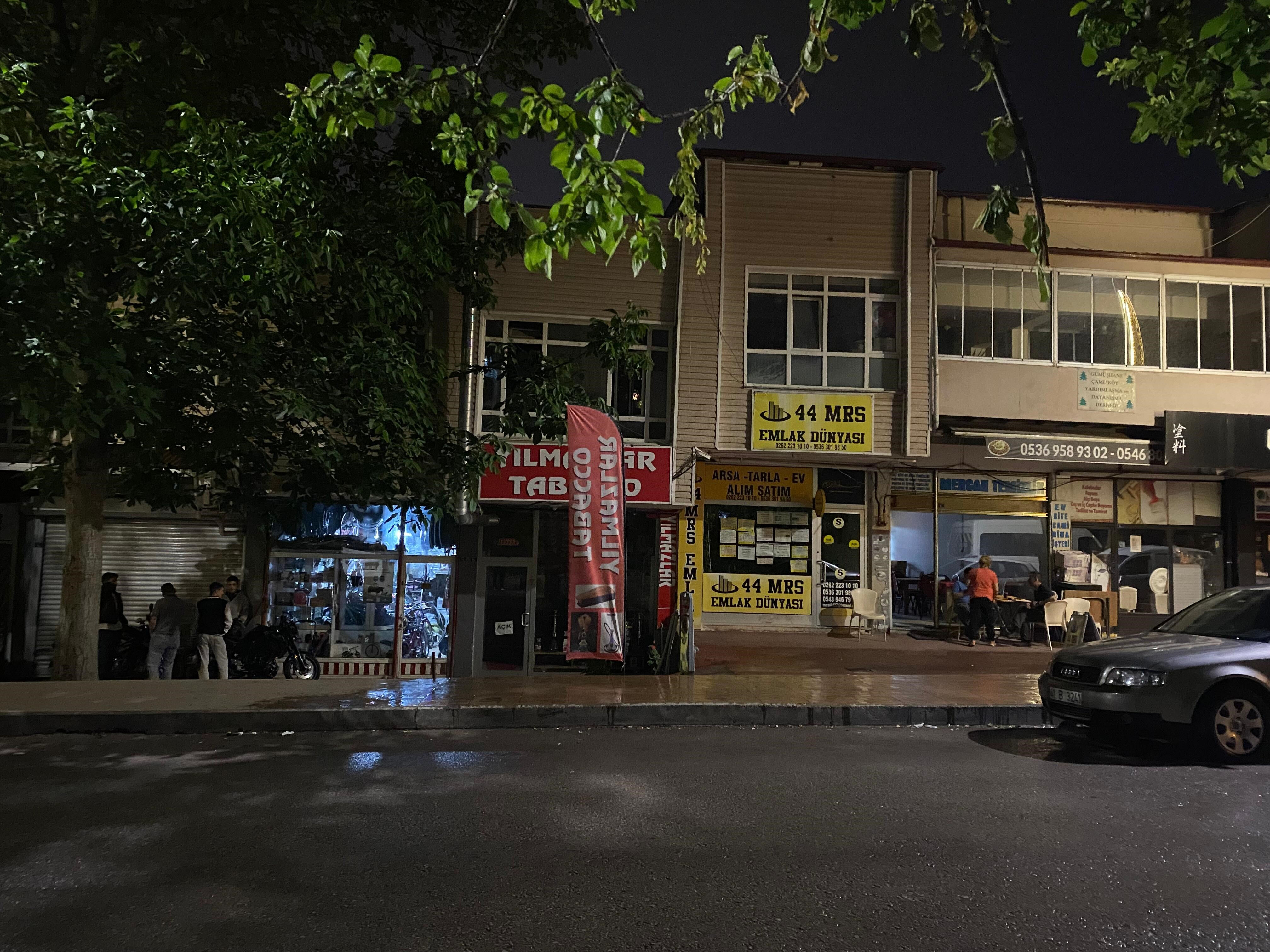 Arkadaş arkadaşa bunu yapar mı? Gece gözünü açar açmaz cama koştu... 35 yaşındaki adam ölümle cebelleşiyor - 1. Resim