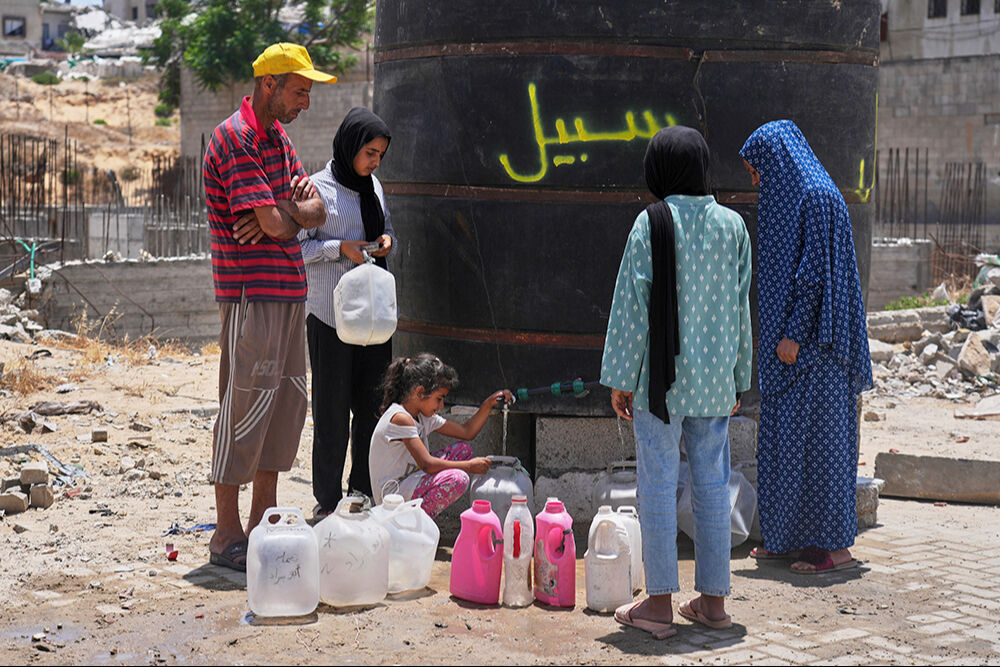 İnsan değilsiniz! Katliamın ortasında mangal - 1. Resim