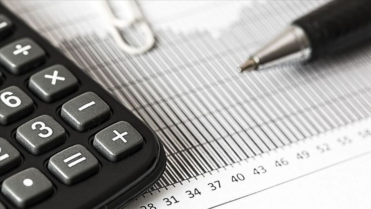 Kamu çalışanlarının imzalarını taklit etmişler! Sahte belge operasyonunda 20 şüpheli tutuklandı