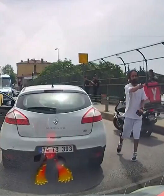 Karayolu çalışanının üzerine bıçakla yürümüştü! Şüpheli kıskıvrak yakalandı - 1. Resim