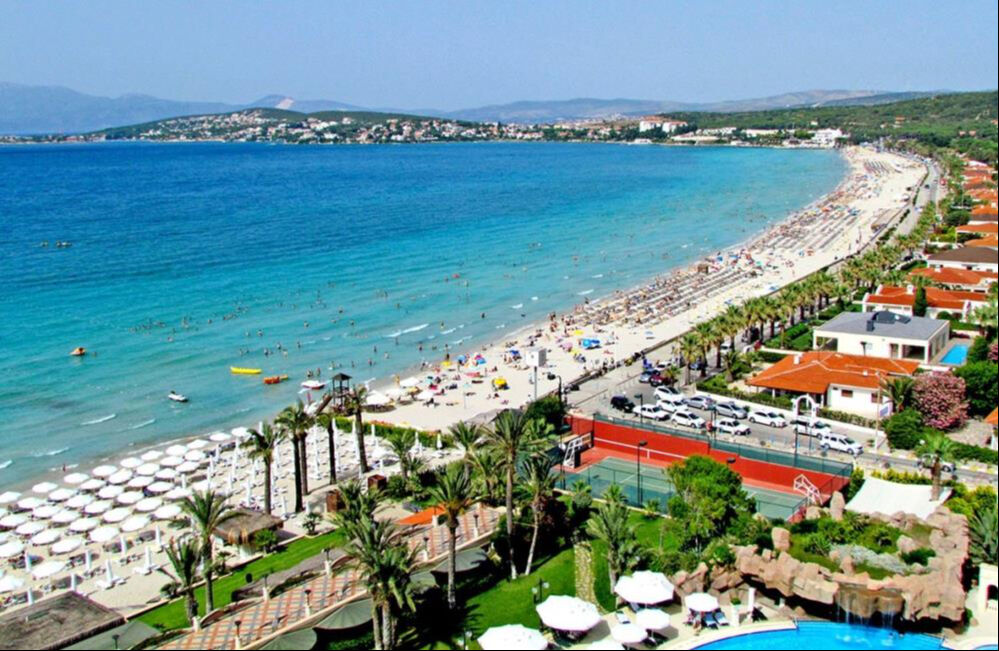 Tatilciler Çeşme'ye akın ediyor, 1 milyon kişi bekleniyor! Otel fiyatları ise 3 bin 500 TL'den başlıyor... - 3. Resim