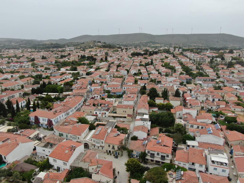 Tatilciler Çeşme'ye akın ediyor, 1 milyon kişi bekleniyor! Otel fiyatları ise 3 bin 500 TL'den başlıyor... - 2. Resim