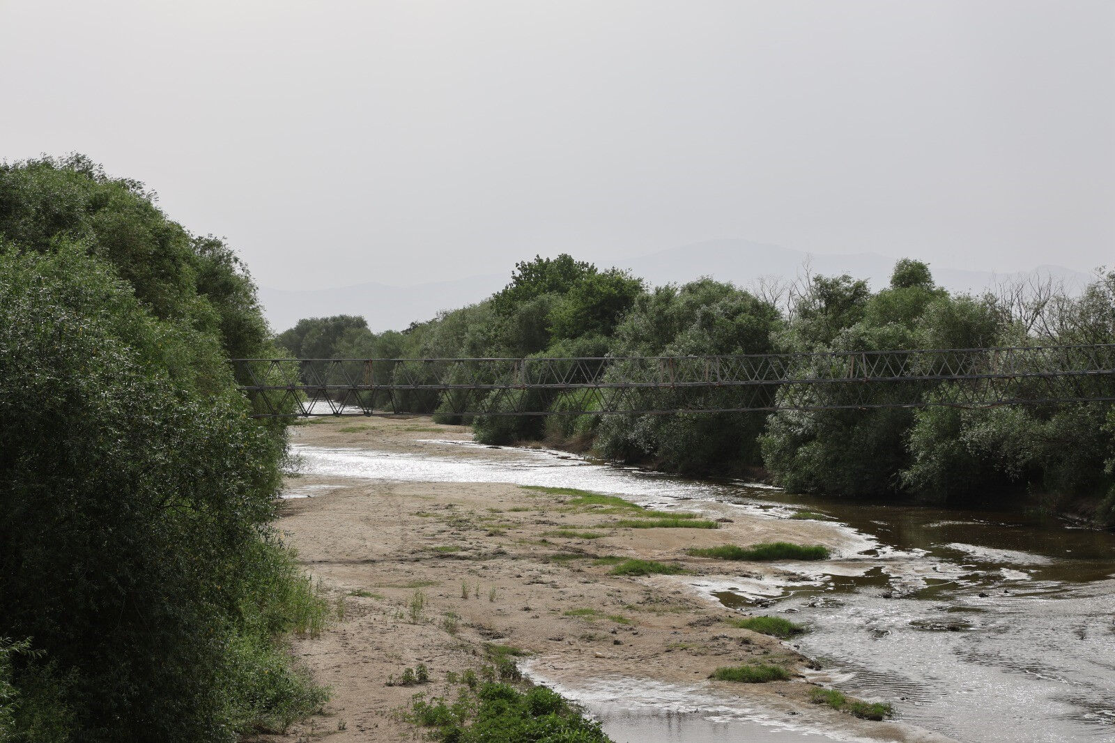10 yıl &ouml;ncesine kadar taşkınlarla g&uuml;ndemde olan nehir, şimdilerde suya hasret - 2. Resim
