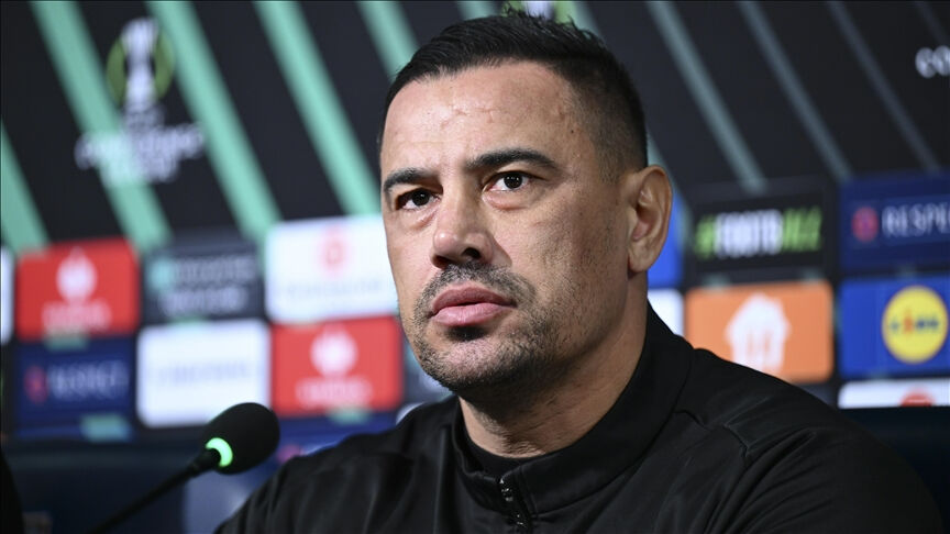 Başakşehir'den resmi açıklama: Çağdaş Atan için karar verildi Başakşehir'den resmi açıklama: Çağdaş Atan için karar verildi - 1. Resim